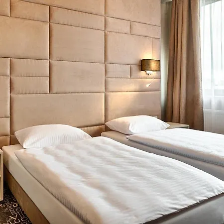 Ξενοδοχείο με διαμερίσματα Citi Hotel's 3*