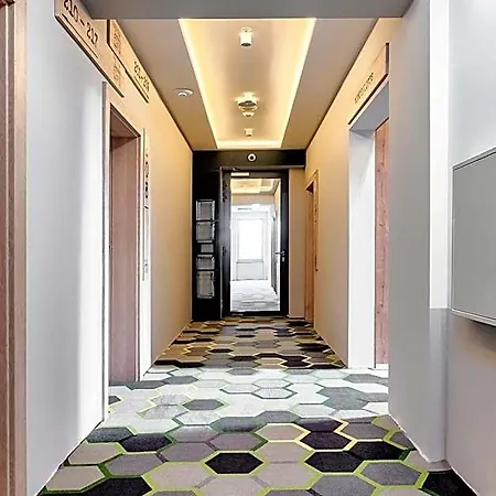 Citi Hotel's 3* وودج